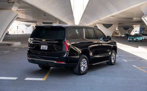 Black Chevrolet Tahoe, 2025 Photo 1