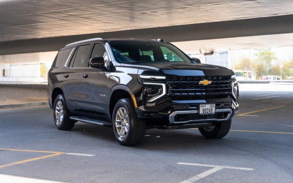 Black Chevrolet Tahoe, 2025 Photo 5