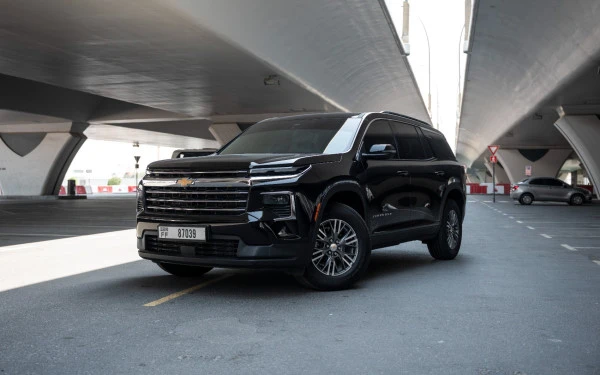 Black Chevrolet Traverse, 2026 Photo 6