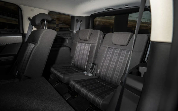 Black Hyundai Santa Fe, 2026 Photo 14