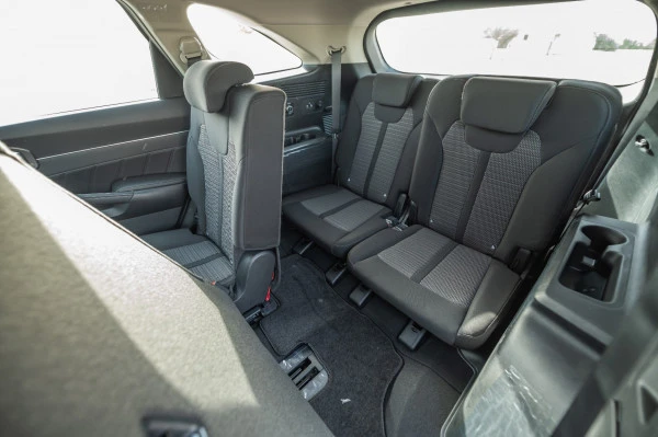 Black KIA Sorento, 2024 Photo 11