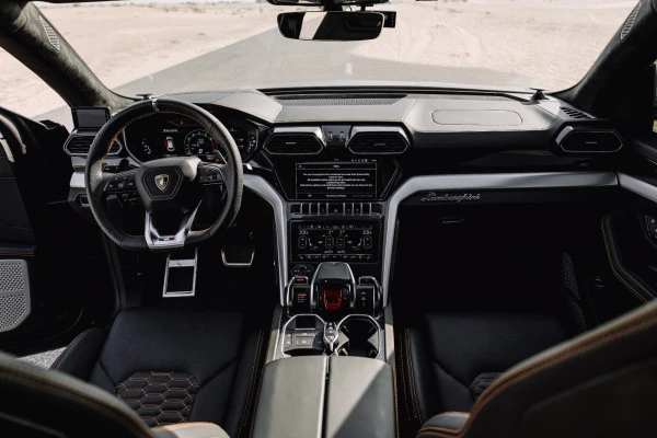 Black Lamborghini Urus MY20, 2025 Photo 2