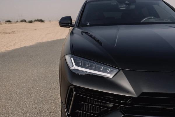Black Lamborghini Urus MY20, 2025 Photo 7