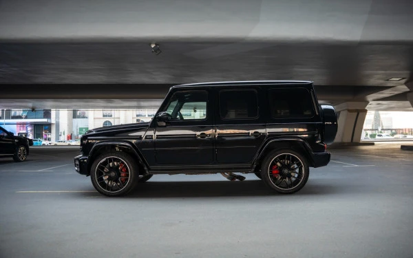 Black Mercedes G63 AMG, 2023 Photo 11