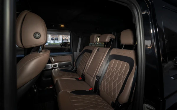 Black Mercedes G63 AMG, 2023 Photo 18