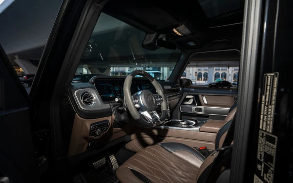 Black Mercedes G63 AMG, 2023 Photo 21