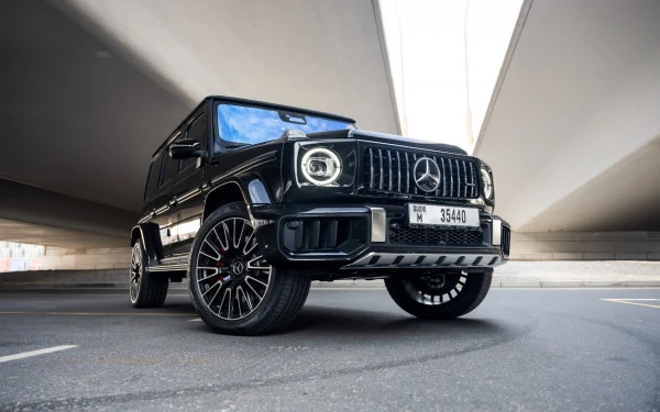 Black Mercedes G63 AMG, 2025 Photo 4