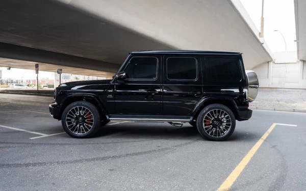 Black Mercedes G63 AMG, 2025 Photo 9