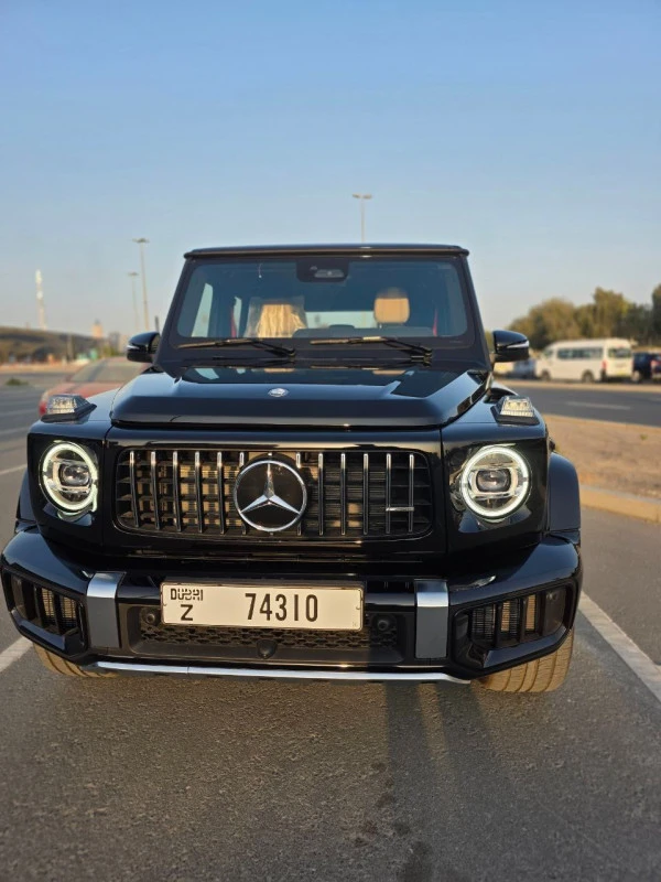 Black Mercedes G63 AMG, 2025 Photo 5