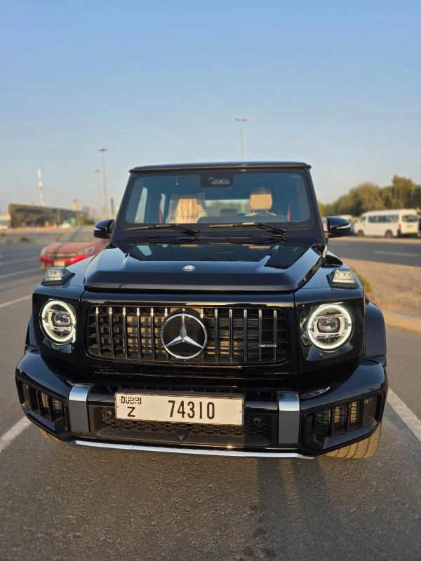 Black Mercedes G63 AMG, 2025 Photo 10