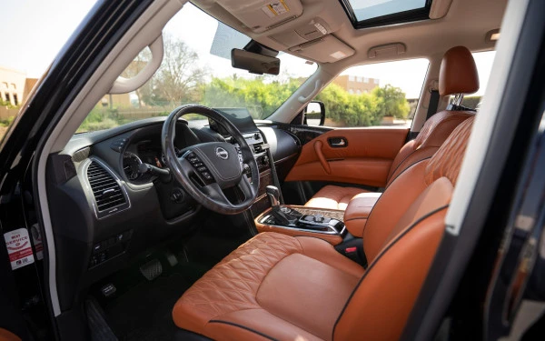 Black Nissan Patrol Platinum, 2024 Photo 5