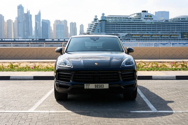 Black Porsche Cayenne coupe, 2022 Photo 2