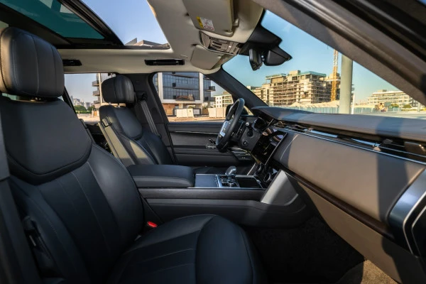 Black Range Rover Vogue HSE, 2023 Photo 5