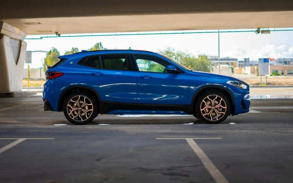 Blue BMW X2, 2022 Photo 4