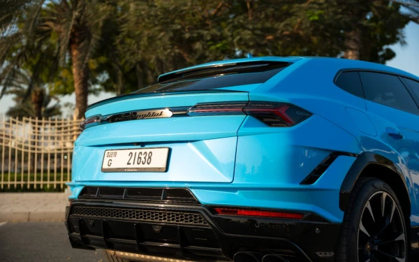Blue Lamborghini Urus, 2023 Photo 13