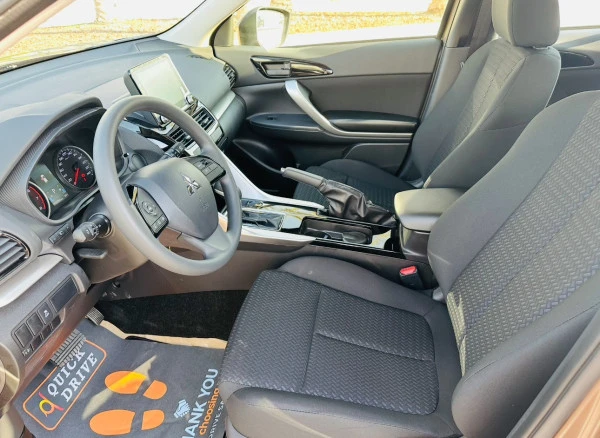 Brown Mitsubishi Eclipse, 2025 Photo 3