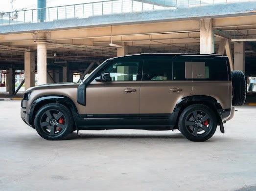 Brown Range Rover Defender V6 X, 2021 Photo 2