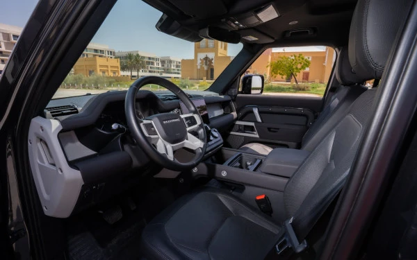 Dark Grey Range Rover Defender, 2022 Photo 10