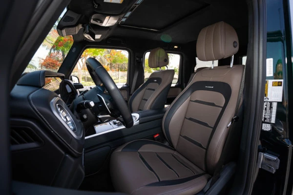Green Mercedes G63 AMG, 2021 Photo 6