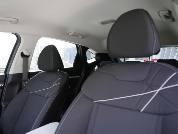 Grey Hyundai Tucson, 2023 Photo 3