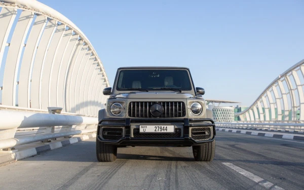 Grey Mercedes G63 AMG, 2022 Photo 1