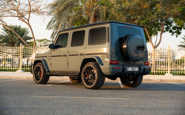 Grey Mercedes G63 AMG, 2022 Photo 9