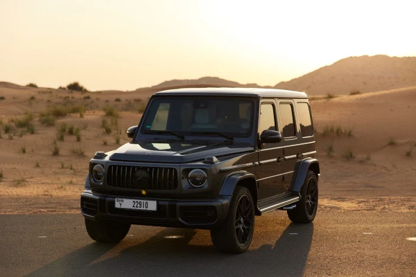 Grey Mercedes G63 AMG, 2023 Photo 9