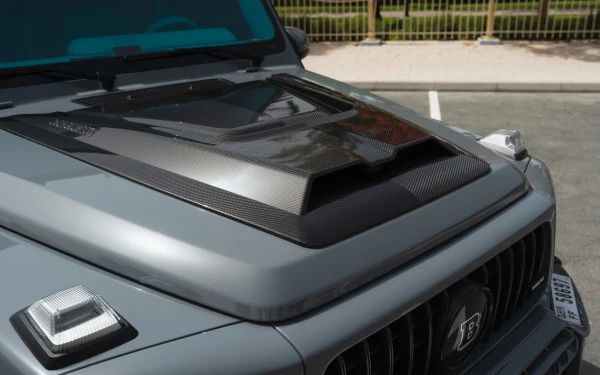 Grey Mercedes G63 AMG, 2025 Photo 2