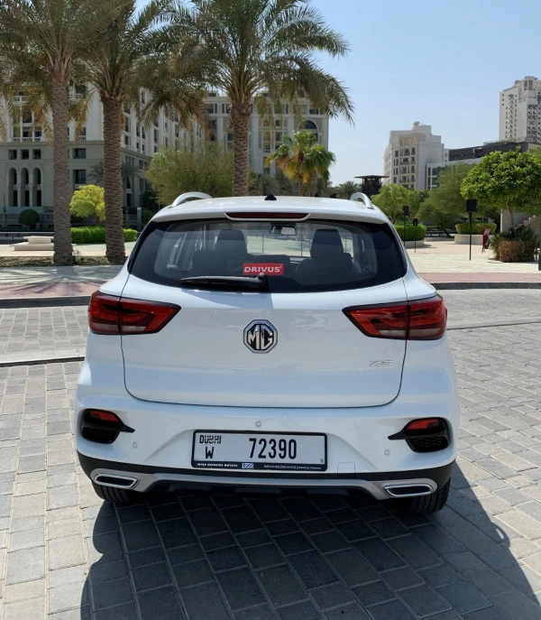 White MG ZS, 2025 Photo 1