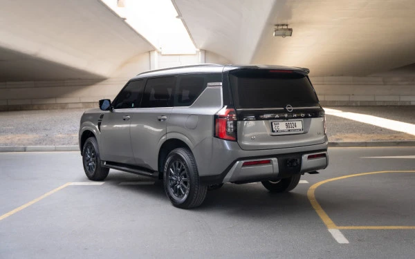 Grey Nissan Patrol SE, 2025 Photo 1