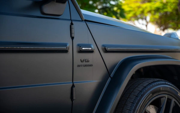 Matte Black Mercedes G63 AMG, 2022 Photo 14
