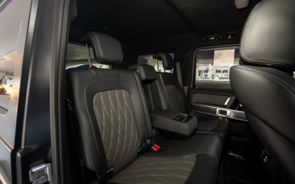 Matte Black Mercedes G63 AMG, 2025 Photo 21