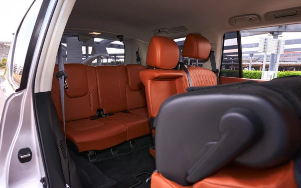 Silver Nissan Patrol Platinum V6, 2024 Photo 9