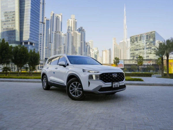 White Hyundai Santa Fe, 2023 Photo 1
