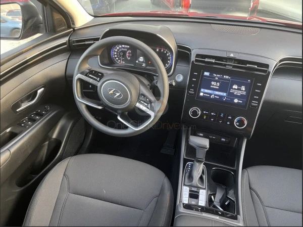 White Hyundai Tucson, 2025 Photo 1