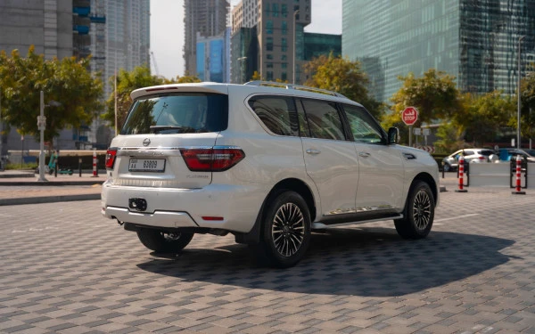 White Nissan Patrol Platinum V6, 2024 Photo 4